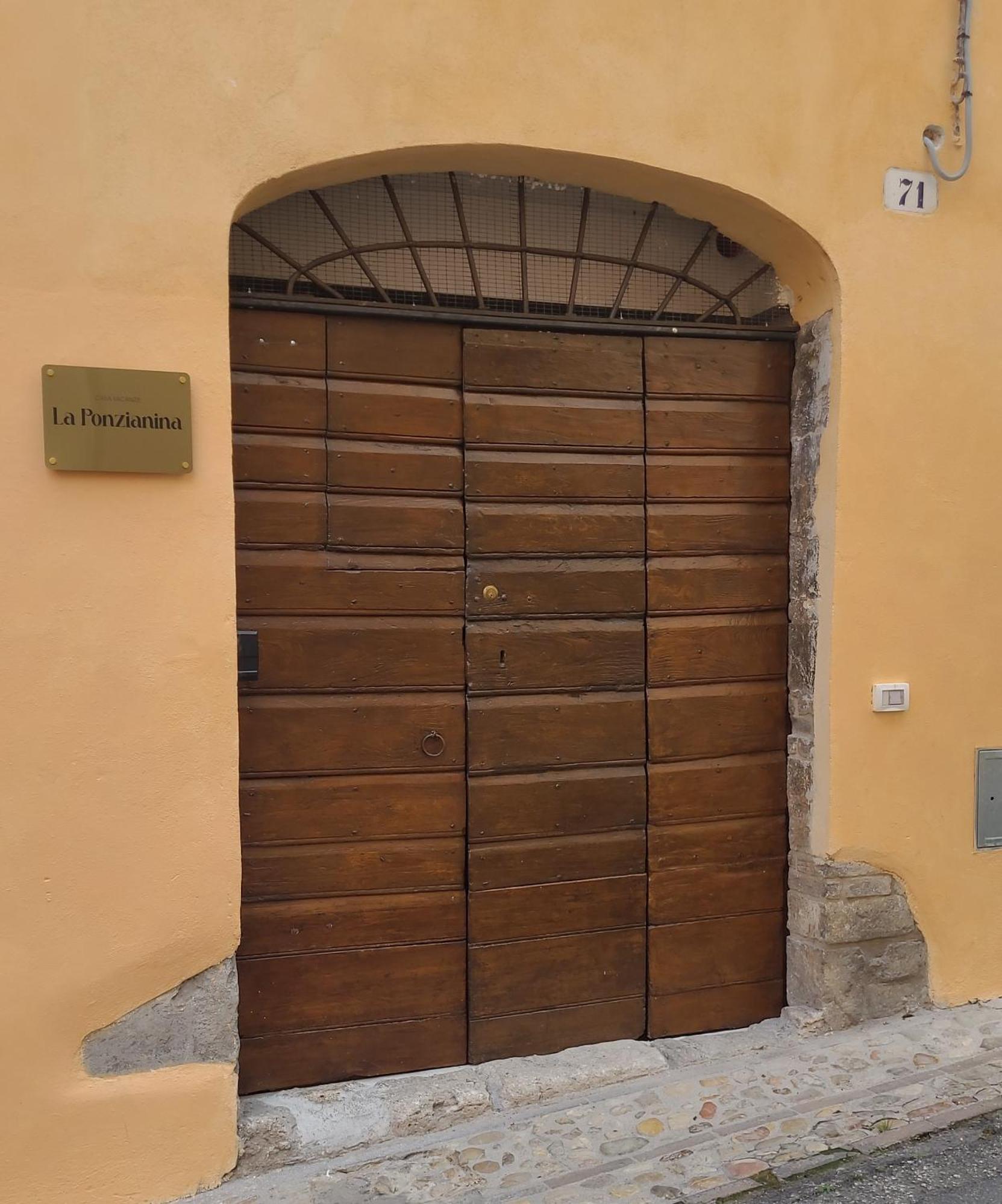 La Ponzianina Apartment Spoleto Luaran gambar